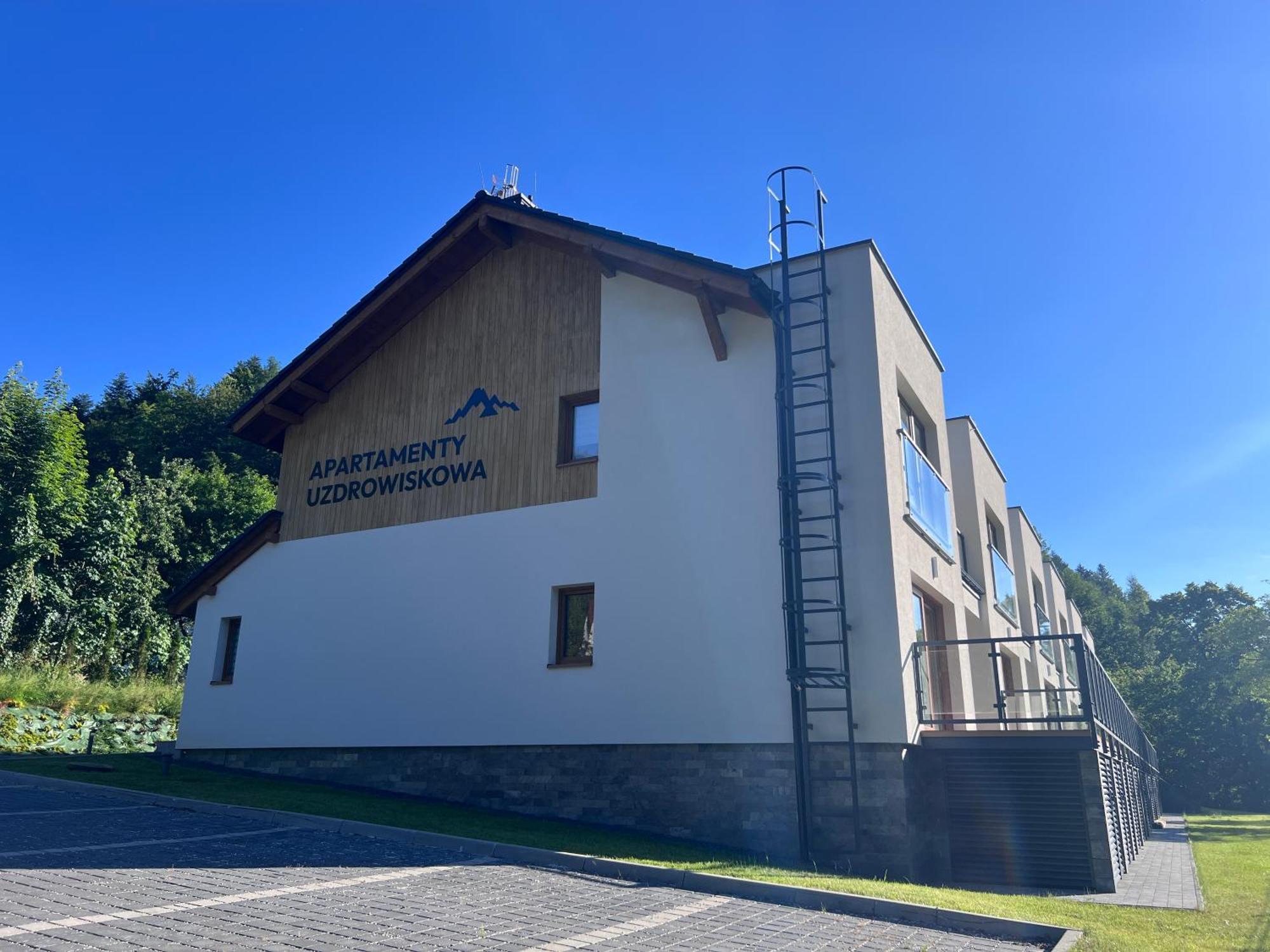 Hyrca Apartmán *